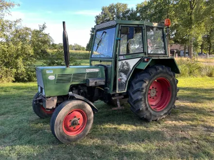 1981 Fendt Farmer 104ls Zweiradantrieb-Traktor – RESALE