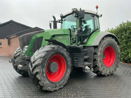 2012 Fendt 927 Vario Allradtraktor – RESALE