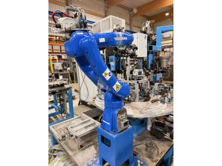 YASKAWA YR-1-06VX7-A00 YASKAWA YR-1-06VX7-A00 Industrieroboter inkl. Steuerung & Bedienpanel – kompl – RESALE