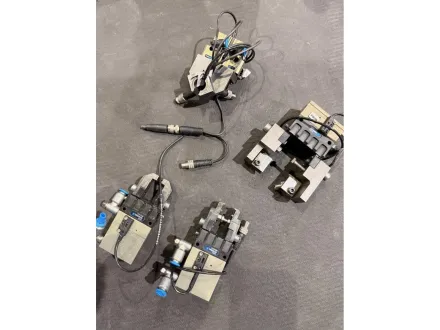 SCHUNK MPG+40 / MPG+50 SCHUNK MPG+40 / MPG+50 4 Stück Parallelgreifer (Posten) – RESALE
