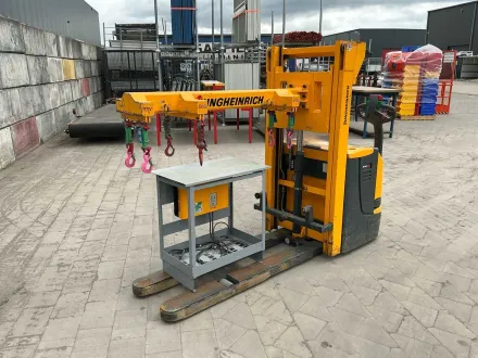 2002 Jungheinrich EJC16 Stacker / Maschinen-Lifter – RESALE