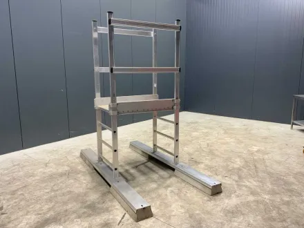2021 Schalter Aluminiumtreppen ungenutzt – RESALE