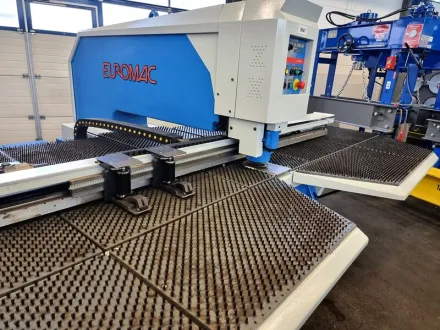Euromac ZX 1000/30 Stanz- und Nibbelmaschine – RESALE