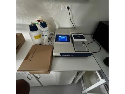 MOLEKULARE GERÄTE - 2021 - AQUAMAX 2000 - Mikroplatten-Waschanlage – RESALE