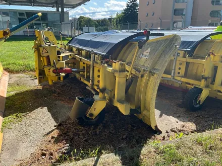 2002 Kahlbacher Vampir 470 Schneeschieber – RESALE
