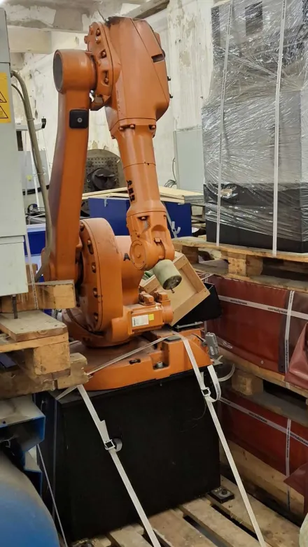 Abb Automation IRB 1600 M2004 Schweißroboter – RESALE