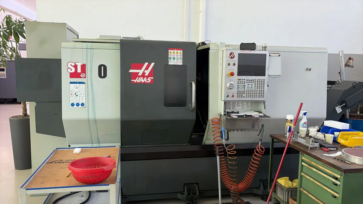 Haas ST-30Y CNC-Drehmaschine mit angetriebenen Werkzeugen