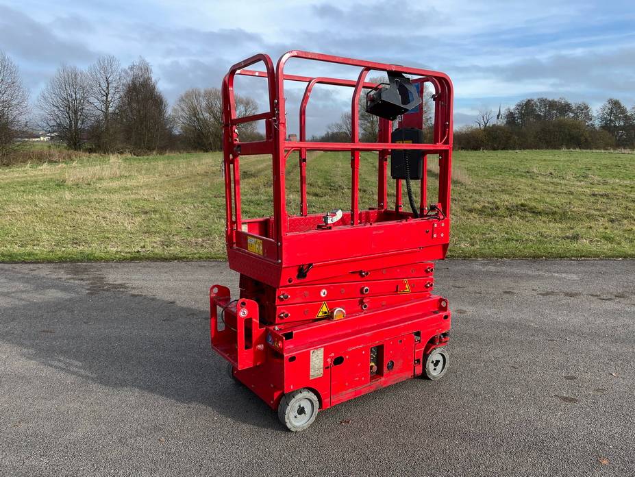 PB Lifttechnik S 56-7EL Scheren-Arbeitsbühnen