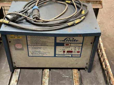 LINDE  Ladegerät E24V 30V – RESALE
