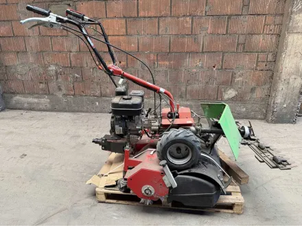 Balkenmäher + Anbaukehrmaschine – RESALE