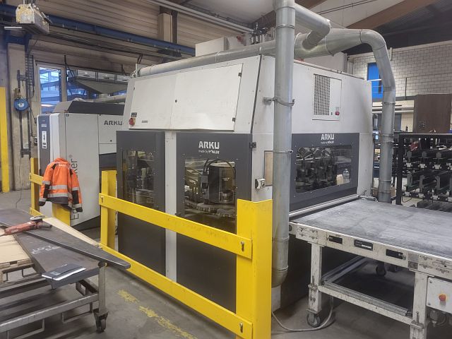 ARKU EDGERACER 1500 D Durchlauf Schleifmaschine