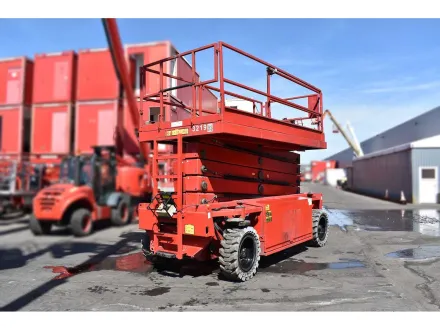 #3219 - Holland Lift - HL-190 E20 Bj 2015 - Scheren-Arbeitsbühne – RESALE