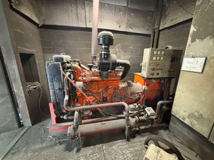 Bredenoord BRSCA 225 Scania DC9 50 Motor mit Leroy Somer LSA 46,2L9 225kVA Stromgenerator Diesel 2 – RESALE