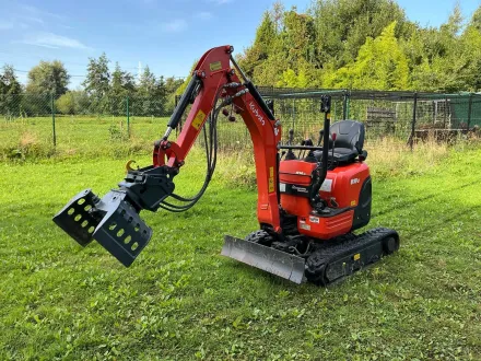 2019 Kubota U10-3 Mini-Bagger mit zusätzlicher Hydraulikleitung, Sortiergreifer und 3 Schaufeln – RESALE