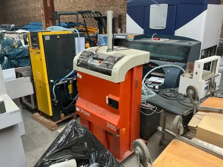 ORWAK - Compactor 3105 - 2010-2013 - vertikale Ballenpresse/Abfallverdichter – RESALE