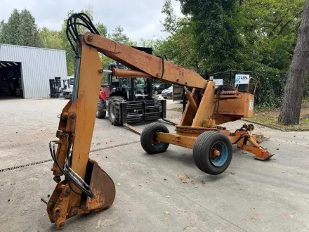 Thomas 700 w Landwirtschaftlicher Kran – RESALE