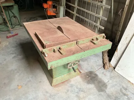 Tischkreissägemaschine – RESALE