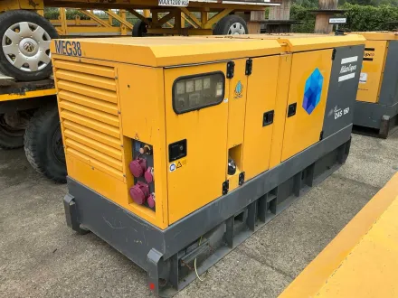 2010 Atlas Copco QAS 150/VOLVO Stromgenerator – RESALE