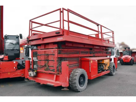#3935 - Holland Lift - Megastar G-320DL30 4WDS/N, Bj 2011 - Scheren-Arbeitsbühne – RESALE