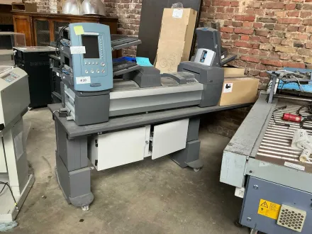 Pitney Bowes - DI 950 - Manuelle Kuvertiermaschine F700 – RESALE
