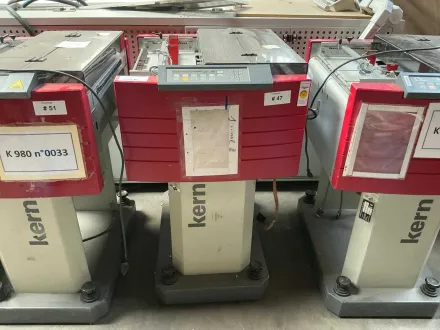 Kern - 2002 - K980 - eine industrielle Schneide-/Querschneideeinheit für Endlosdruck – RESALE