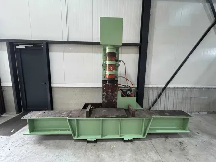 Hydraulikpresse – RESALE