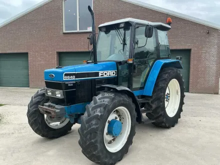 1992 Ford 6640 Allradantrieb Feldtraktor – RESALE