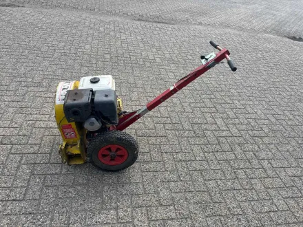 1998 KWH Whirlwind 760 Professional Leaf & Offroad-Gebläse – Honda Benzinmotor – RESALE