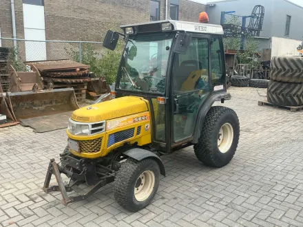 2005 Iseki 4260 TH4 Mini-Traktor – RESALE