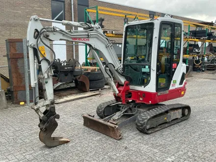 2022 Takeuchi TB225 Mini-Bagger – RESALE