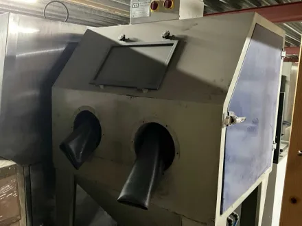 TEK Sandstrahlmaschine – RESALE