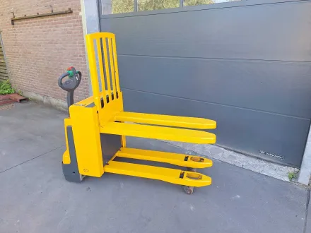 Jungheinrich - 2013 - EJE C20 - Stacker – RESALE