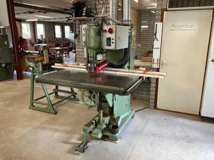 Onsrud W-304 Vertikalfräsmaschine – RESALE