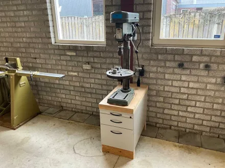 Mikron – Säulenbohrmaschine – RESALE
