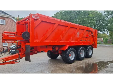 2012 Larrington Ejector High Tipper / Push-Off Truck – RESALE
