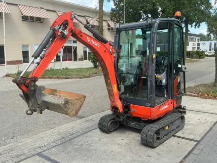 Kubota KX016-4 Mini-Bagger – RESALE
