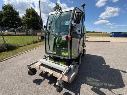 2014 Grillo FD 13.09 4WD Frontmäher mit Kabine, Schneeschild und Schneeketten – RESALE