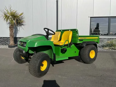 John Deere Gator 4x2 – RESALE