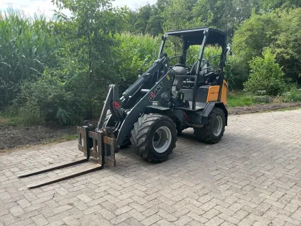 2018 Giant V452T HD Schaufel – RESALE