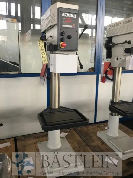 Alzmetall Alzstar 30/S Säulenbohrmaschine – RESALE