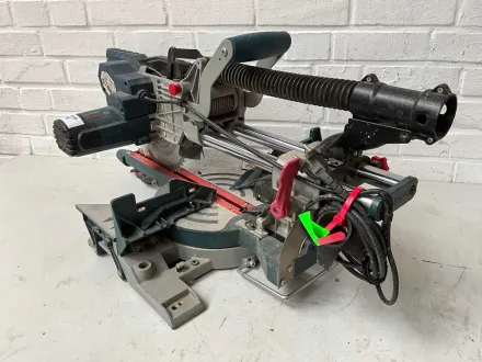 Bosch GCM 8 SJL Kapp- / Gehrungssäge – RESALE