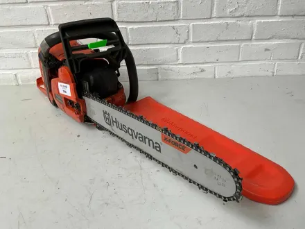 Husqvarna 555 Motor-Kettensäge – RESALE