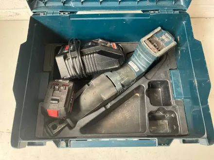 Bosch GSA 18V-Li Akku-Säbelsäge – RESALE