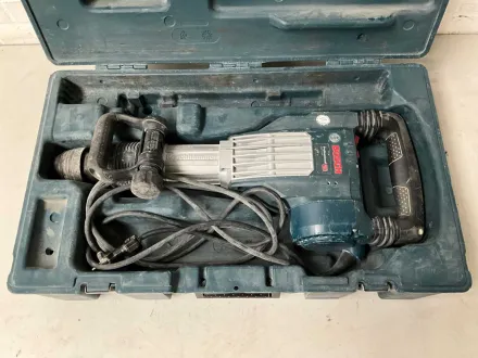 2020 Bosch GSH 11 VC Stemmhammer – RESALE