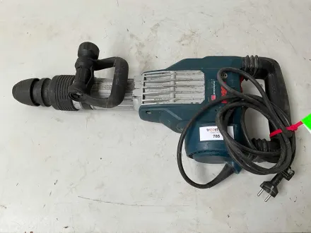 2018 Bosch GSH 11 VC Stemmhammer – RESALE