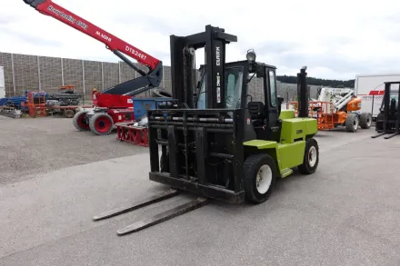 Clark C 500 YB 135D – RESALE