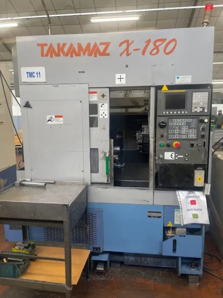 Takamaz X180 CNC-Drehmaschine mit angetriebenen Werkzeugen – RESALE