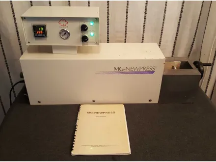 QUATROTTI - MG-NEWPRESS - Spritzgussmaschine – RESALE