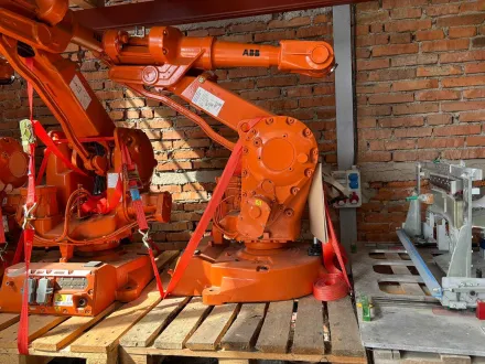 ABB IRB 2400/10 TYP B 6-Achs-Industrieroboter – RESALE