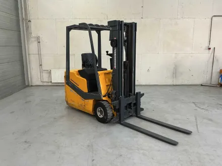 Jungheinrich - EFG12 - Gabelstapler – RESALE